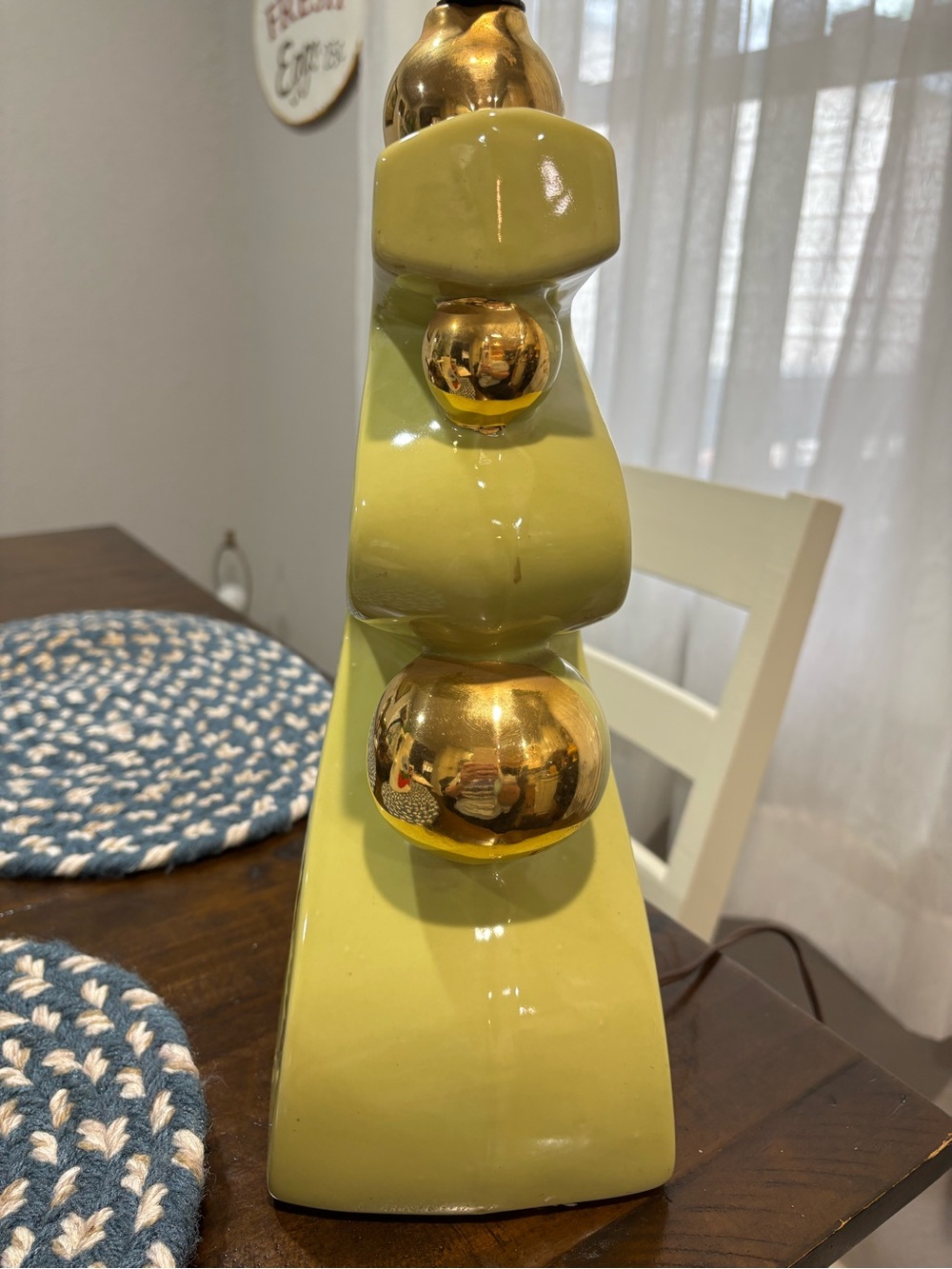 Stunning Art Deco Vintage Retro Ceramic Lamp Base in Chartreuse - Picture 5 of 16